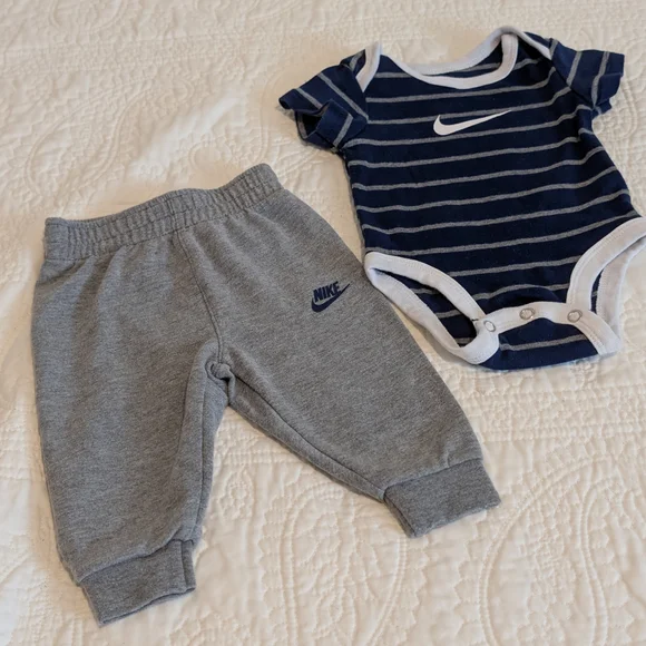 Nike Navy and White Striped Infant Bodysuit - Picture 5 of 5